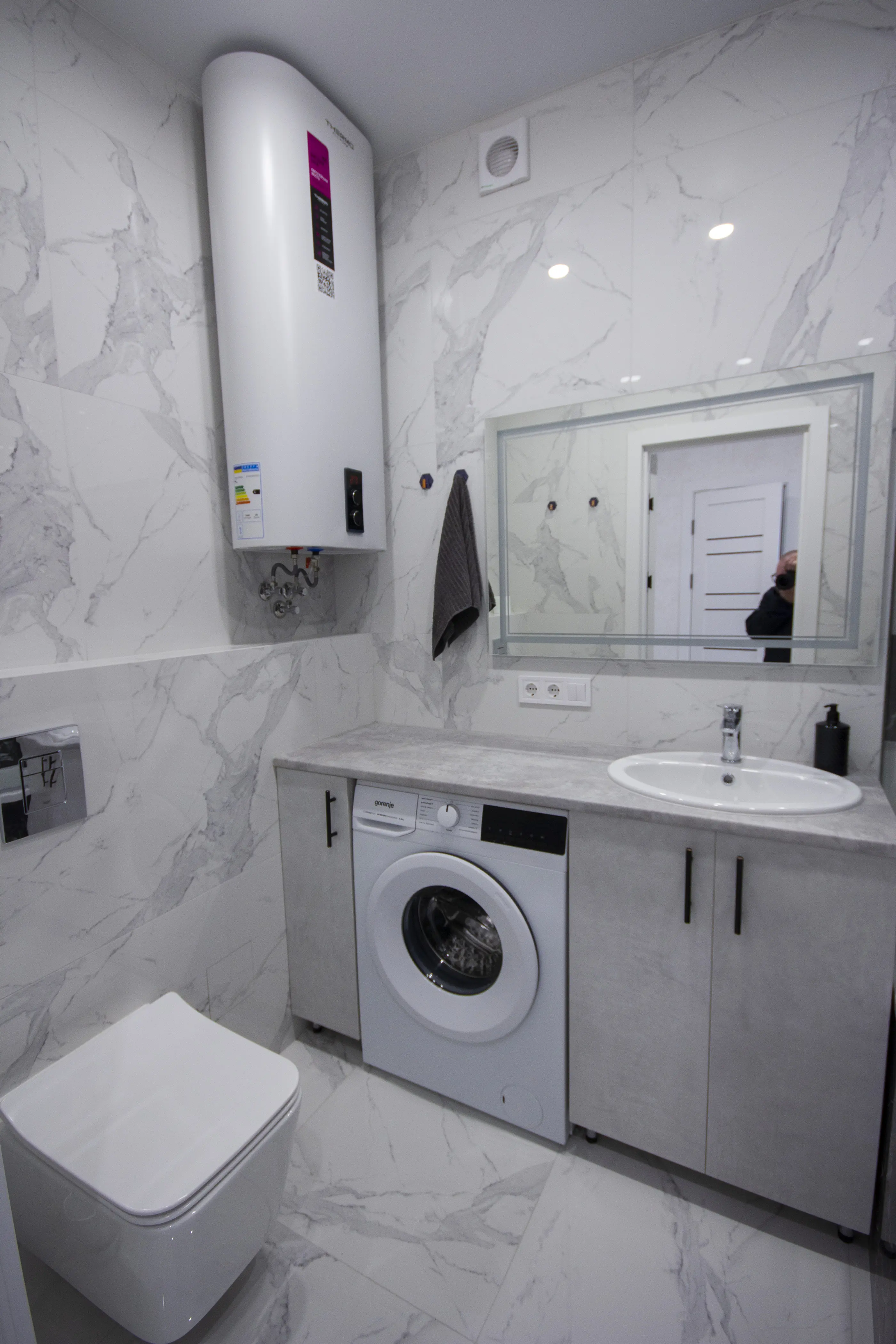 Фото Rent a 1-room apartment, Yevhena Chykalenka Street (Akademika Viliamsa Street) 93 к1 Odesa for long-term rent, price: 11500 UAH, code 2850