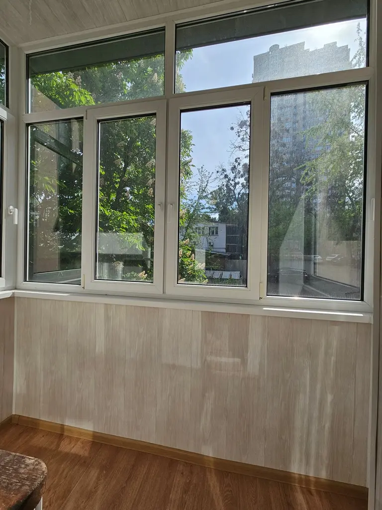 Фото Selling a 3-room apartment, 70 sq.m., John Paul II Street (Patrisa Lumumby Street) 7 Kyiv, price: 138000 $, code 2868