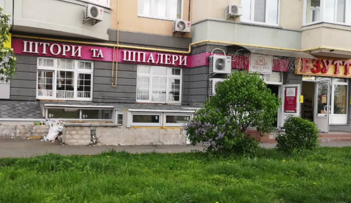 Фото Арендовать торговую площадь, Раисы Окипной ул. 4 Киев в долгосрочную аренду, цена: 86000 UAH, код 2869