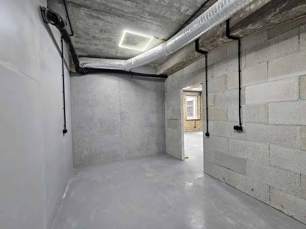 Фото Rent an office, Novokostiantynivska Street 18 Kyiv for long-term rent, price: 80000 UAH, code 2871