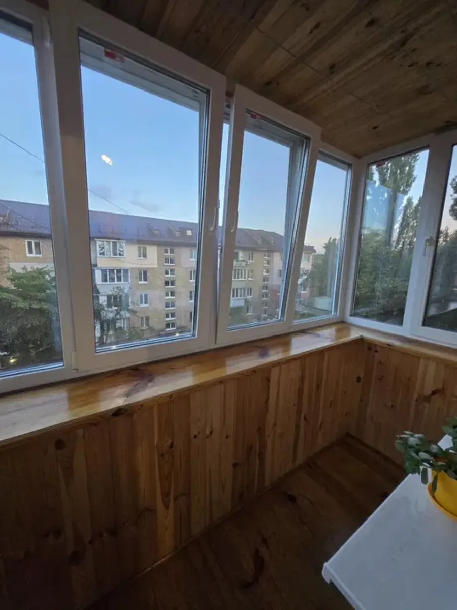 Фото Selling a 1-room apartment, 30 sq.m., Kolomyiskyi Lane 12 Kyiv, price: 59000 $, code 2895