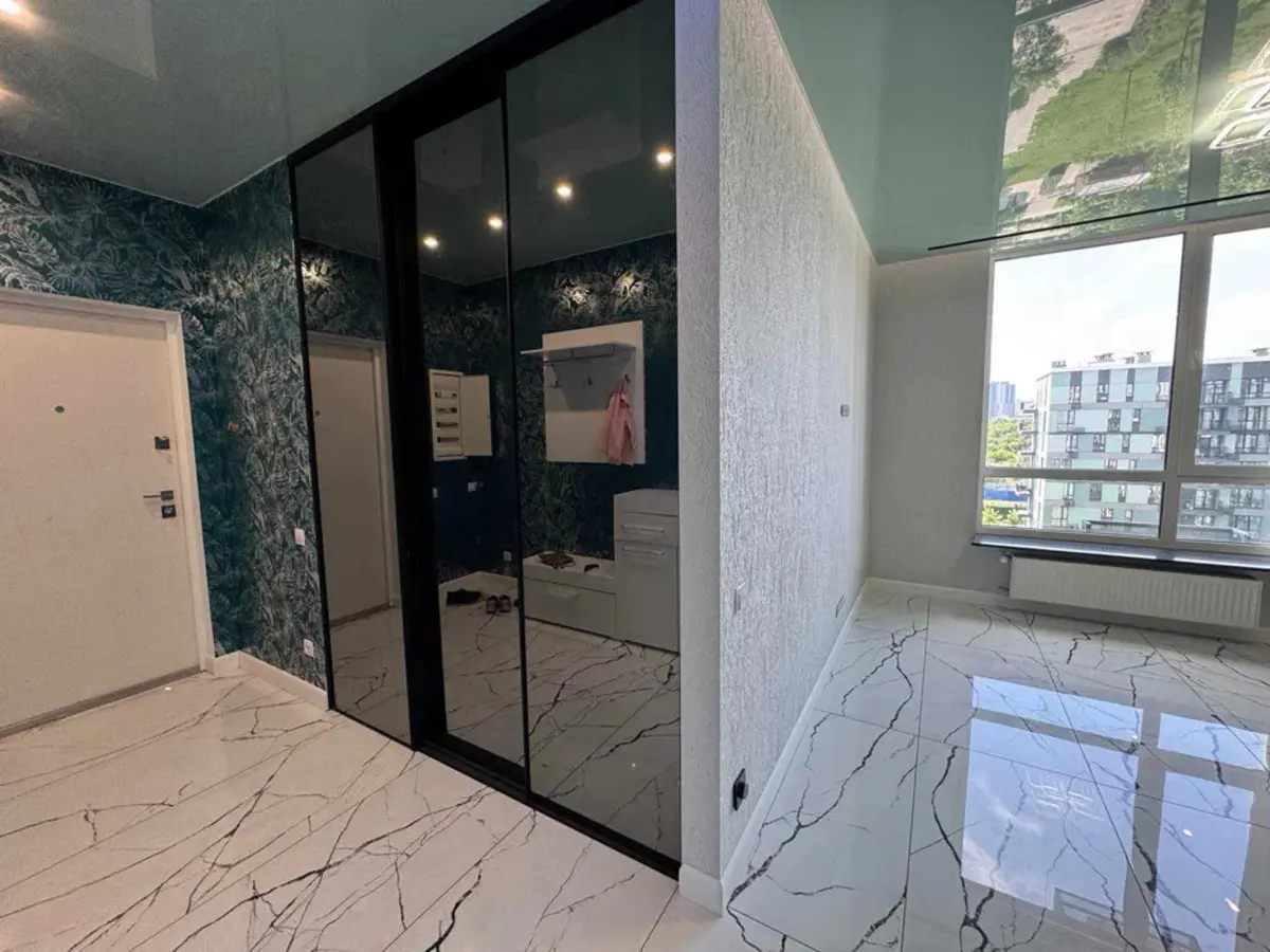 Фото Selling a 2-room apartment, 72 sq.m., Teremkivska Street 4а Kyiv, price: 189999 $, code 2896