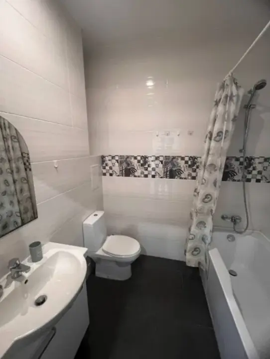 Фото Продаю 1 кімнатну квартиру, 40 кв. м, Люстдорфська дорога (Черноморская дорога)  Одеса, ціна: 50000 $, код 2911