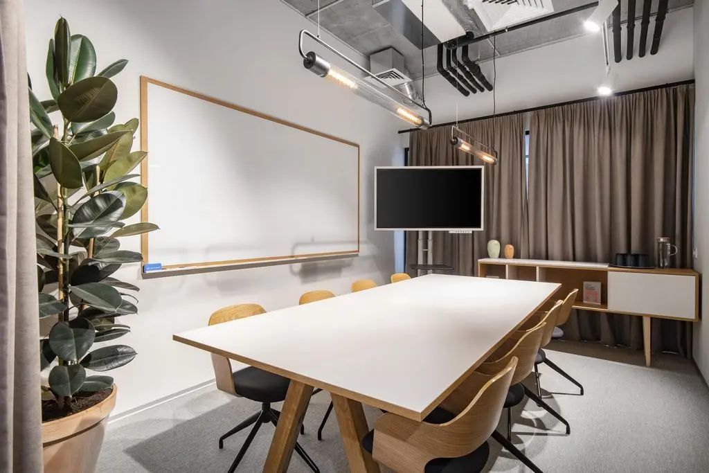 Фото Rent an office, Stryiska Street 48 Lviv for long-term rent, price: 120 $, code 2921