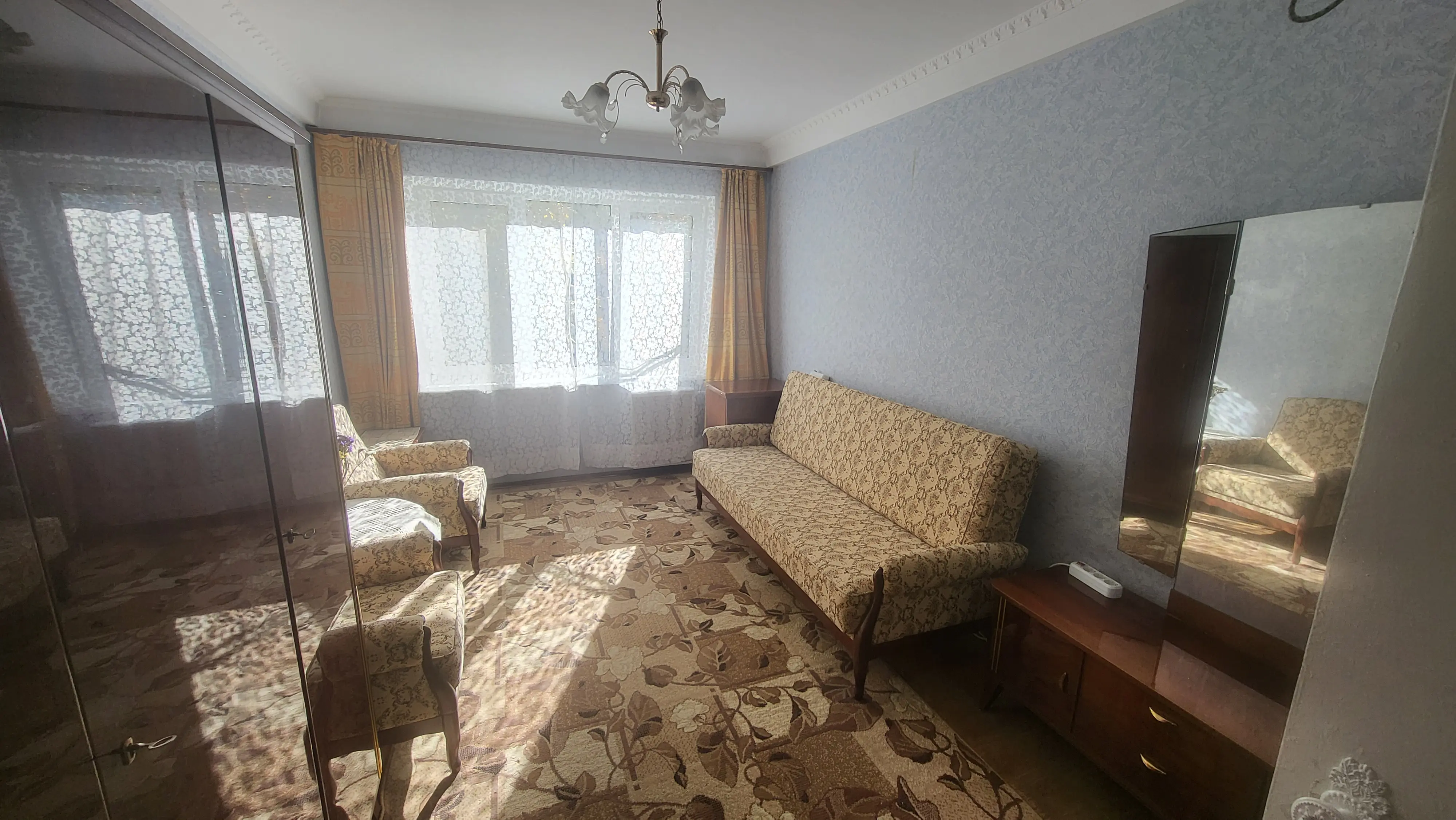 Фото Зняти 2 кімнатну квартиру, Івана Виговського вул. (Маршала Гречка) 18д Київ в довгострокову оренду, ціна: 11000 UAH, код 2935