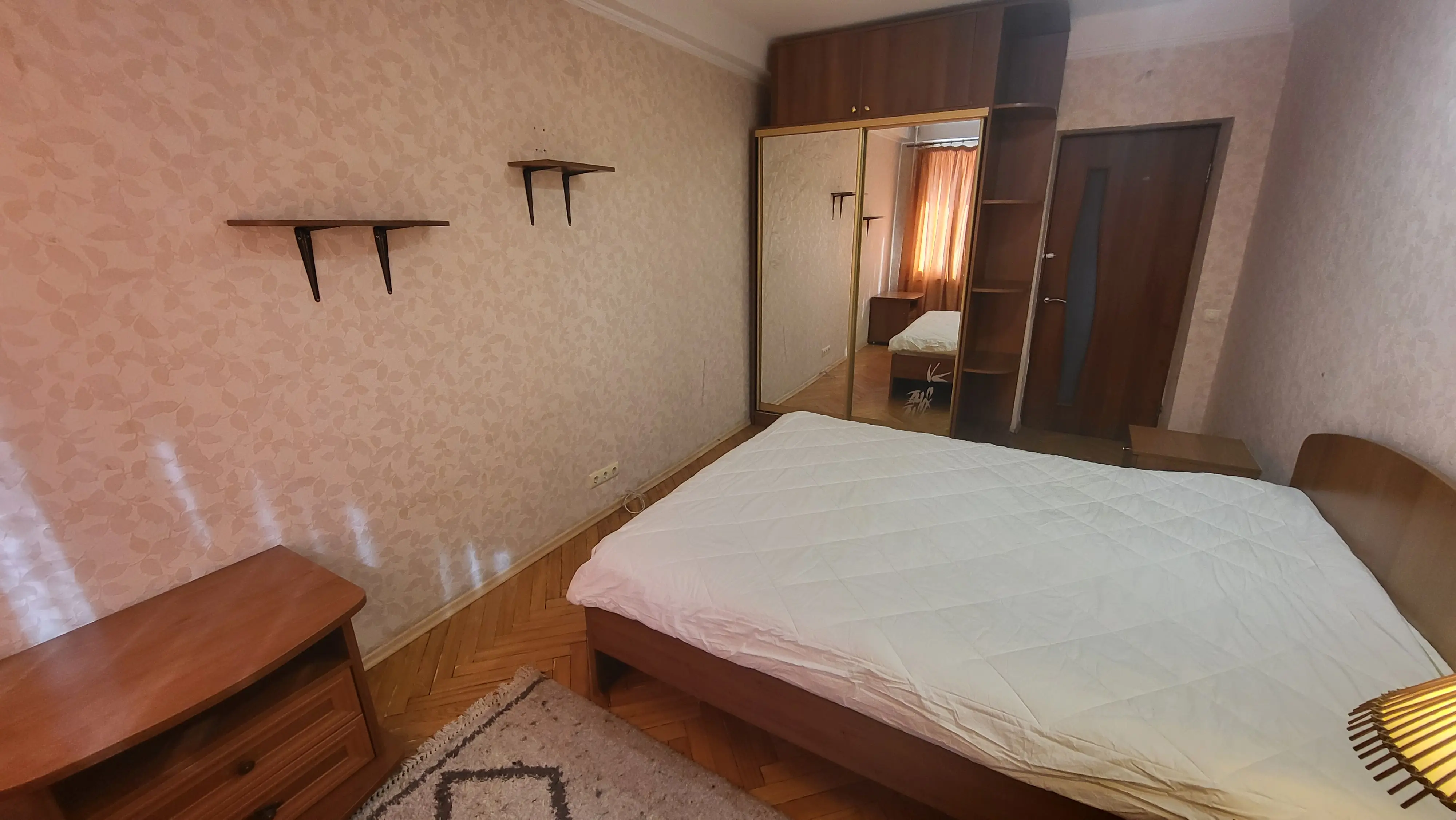 Фото Rent a 3-room apartment, Velyka Vasylkivska Street (Chervonoarmiiska Street;Krasnoarmeyskaya Street) 85-87 Kyiv for long-term rent, price: 18000 UAH, code 2937