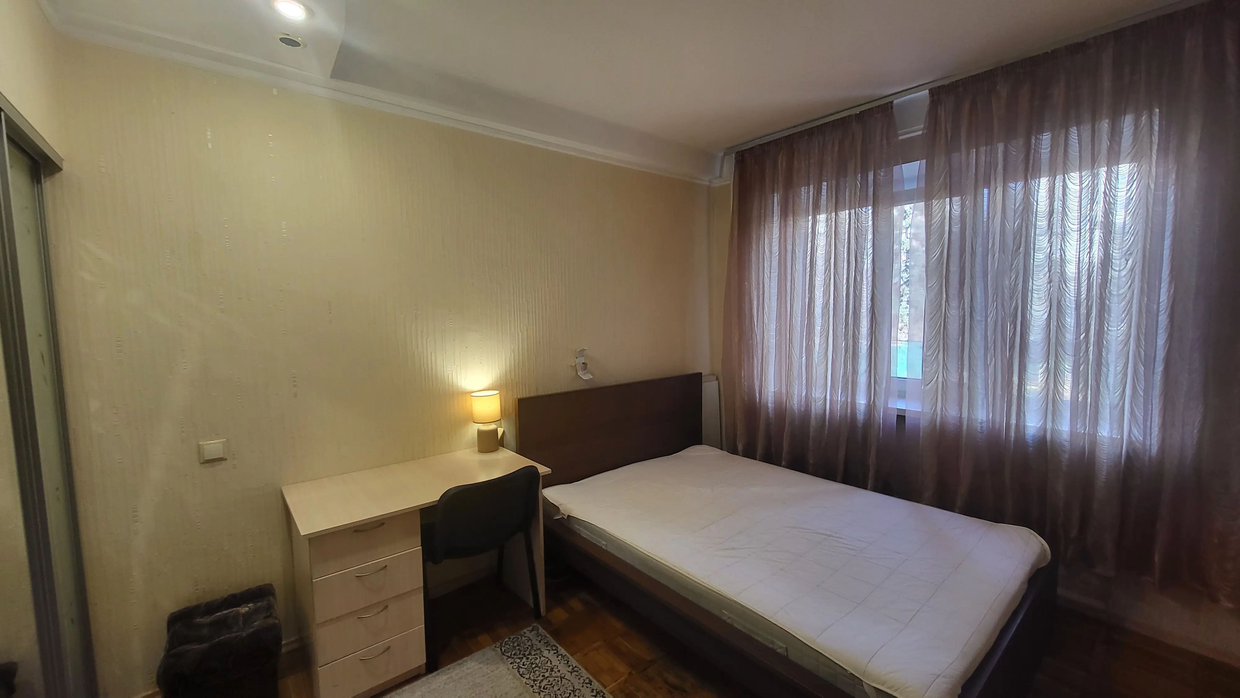 Фото Rent a 3-room apartment, Velyka Vasylkivska Street (Chervonoarmiiska Street;Krasnoarmeyskaya Street) 85-87 Kyiv for long-term rent, price: 18000 UAH, code 2937