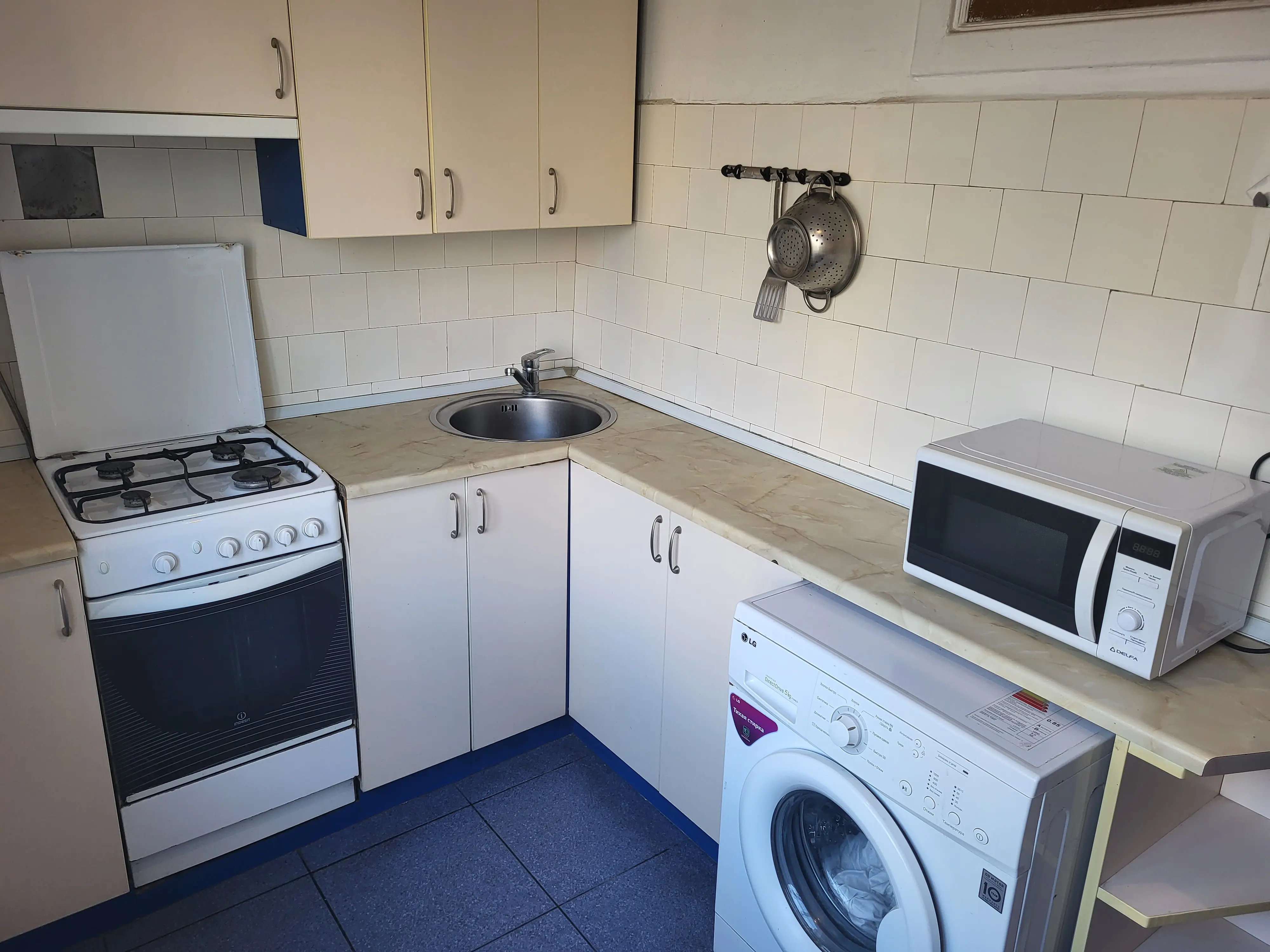 Фото Rent a 3-room apartment, Velyka Vasylkivska Street (Chervonoarmiiska Street;Krasnoarmeyskaya Street) 85-87 Kyiv for long-term rent, price: 18000 UAH, code 2937