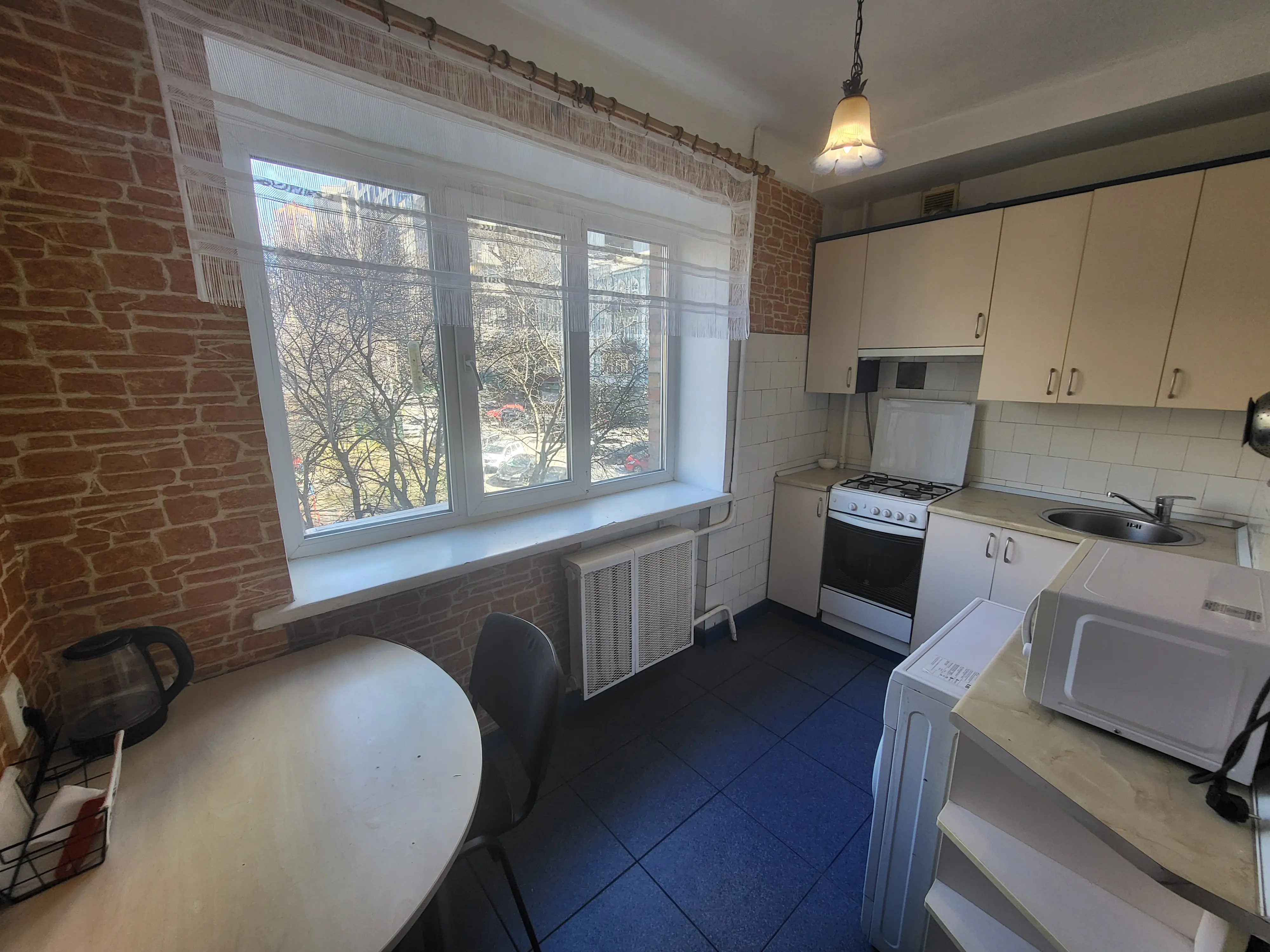 Фото Rent a 3-room apartment, Velyka Vasylkivska Street (Chervonoarmiiska Street;Krasnoarmeyskaya Street) 85-87 Kyiv for long-term rent, price: 18000 UAH, code 2937