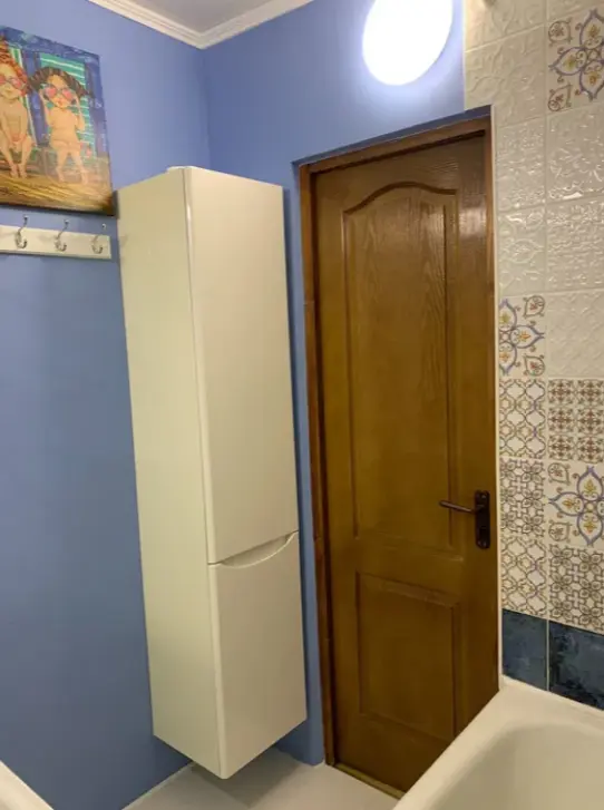 Фото Selling a 3-room apartment, 74 sq.m., Nebesnoi Sotni Avenue (Marshala Zhukova Avenue)  Odesa, price: 63000 $, code 2947