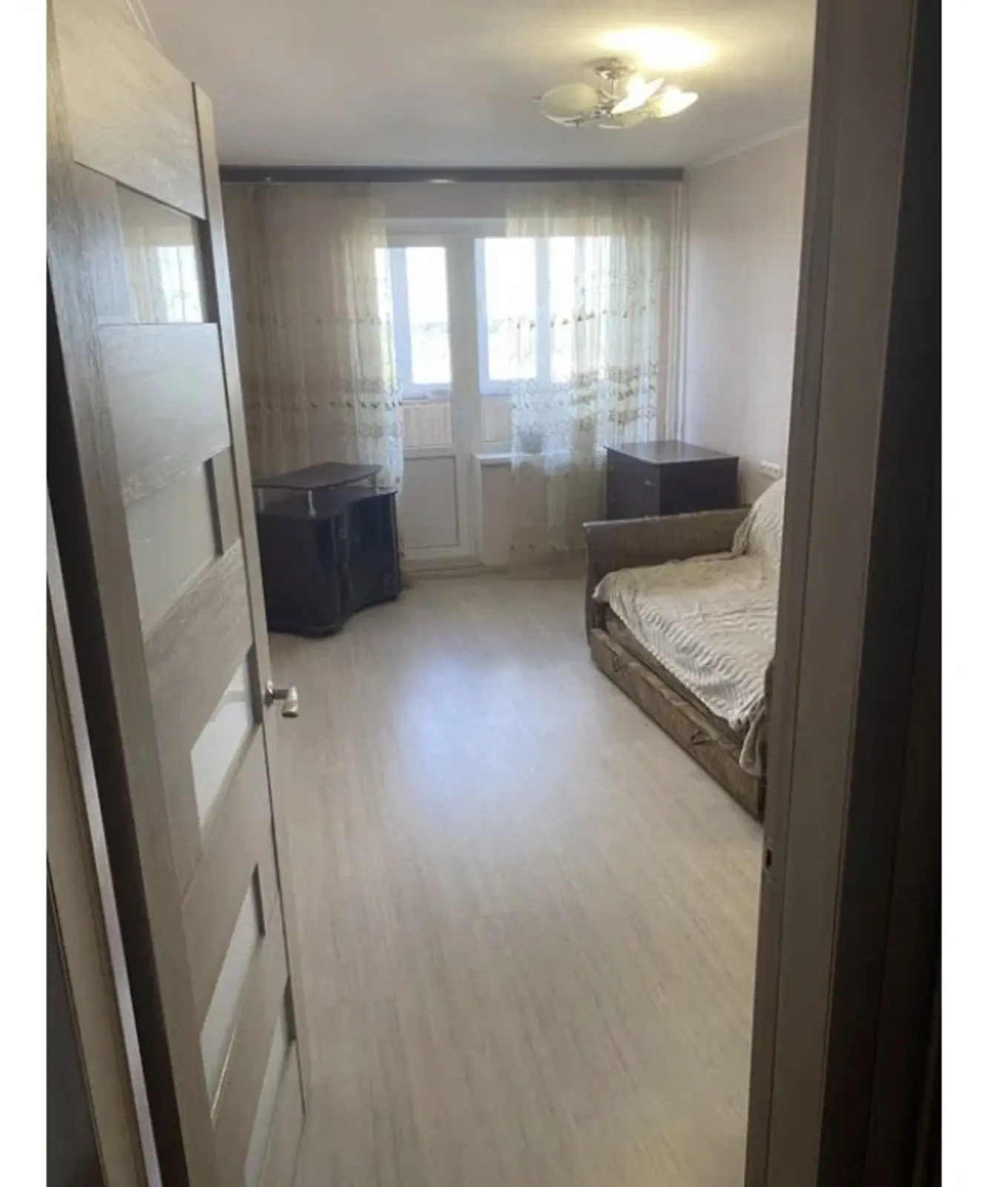 Фото Продаю 3 кімнатну квартиру, 68 кв. м, Свободи просп. 30 Київ, ціна: 84000 $, код 2953