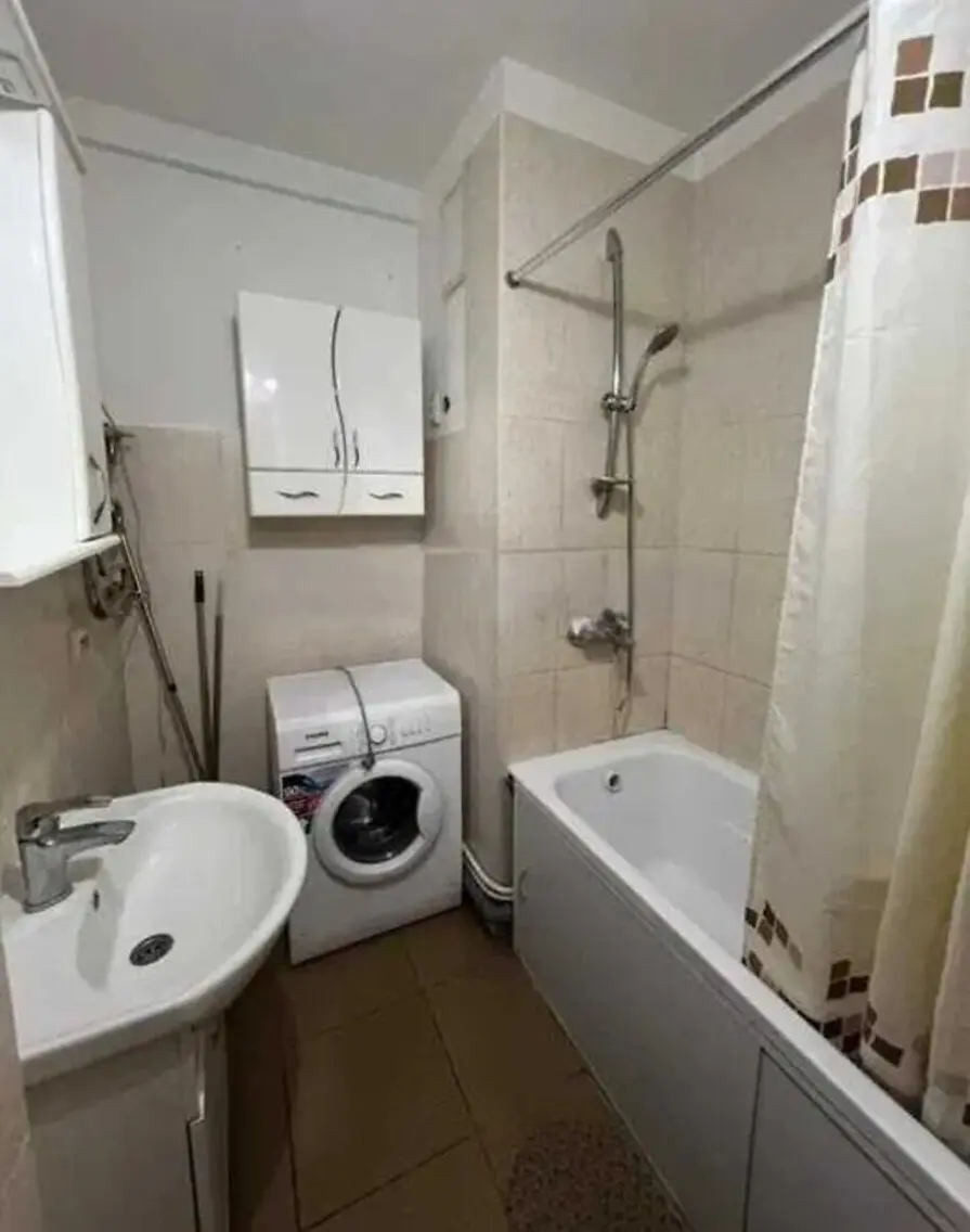 Фото Продаю 2-комнатную квартиру, 54 кв. м, Борщаговская ул. 206 Киев, цена: 73000 €, код 2954