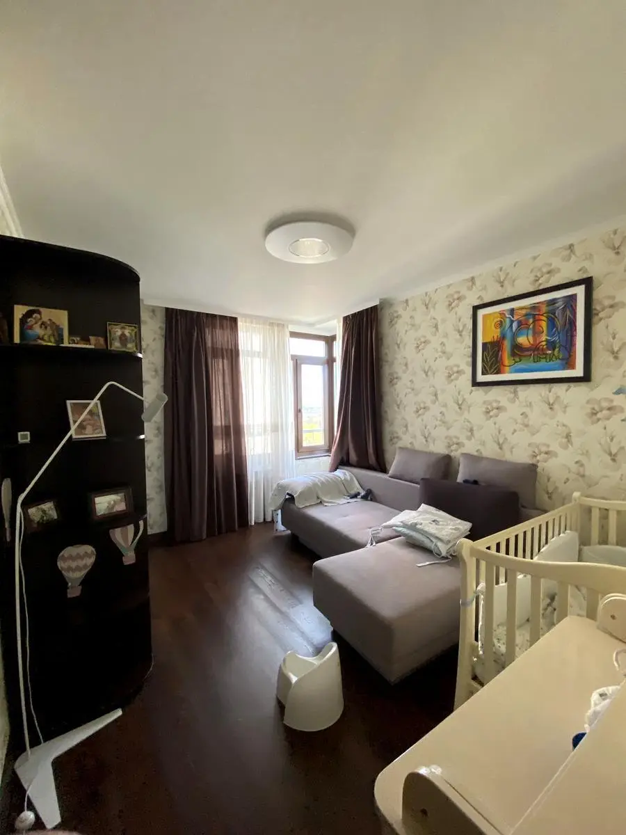 Фото Продаю 3-комнатную квартиру, 97 кв. м, Науки просп.  Киев, цена: 149000 $, код 2955