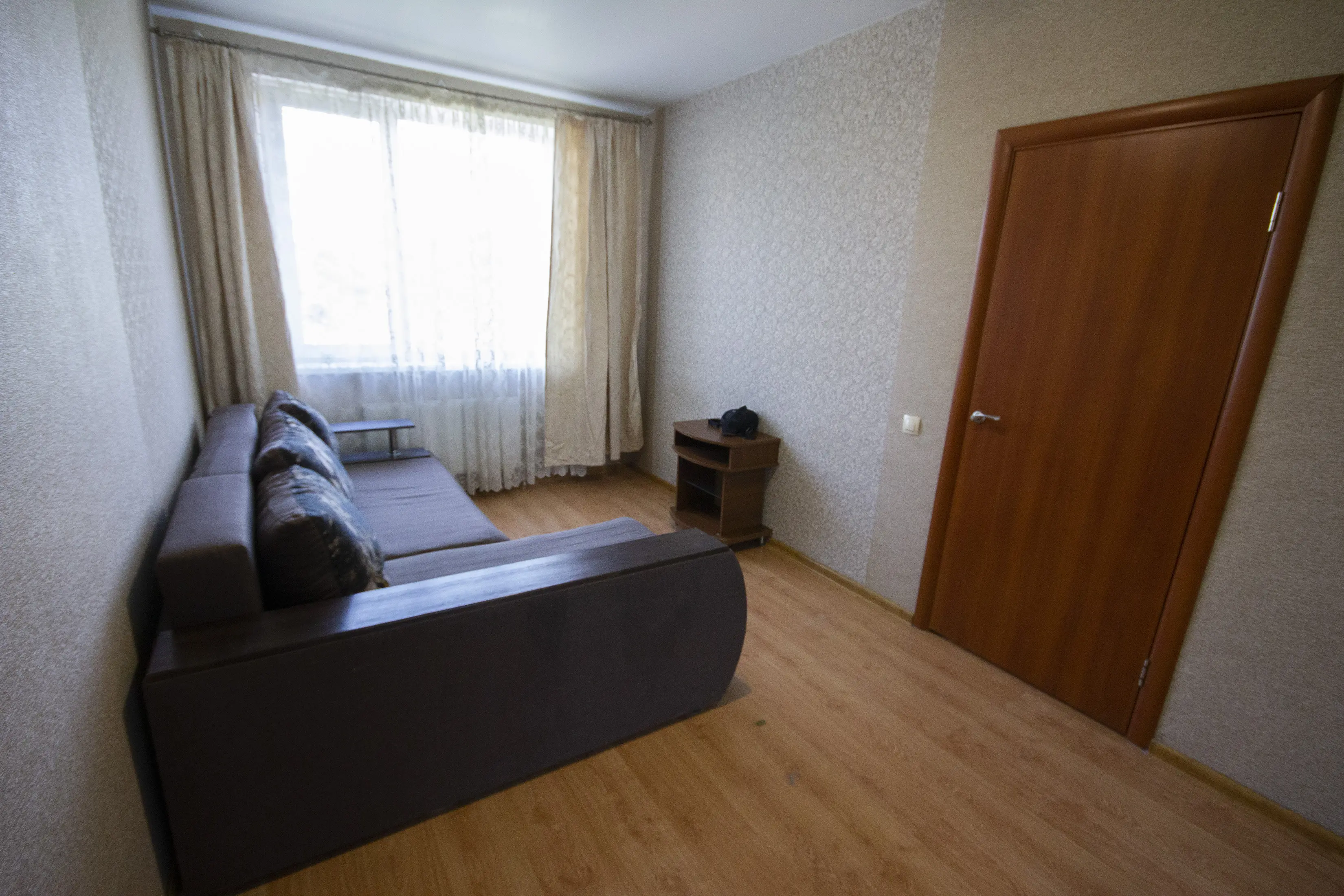 Фото Зняти 1 кімнатну квартиру, Проїзна вул. 3 Авангард в довгострокову оренду, ціна: 6000 UAH, код 2957