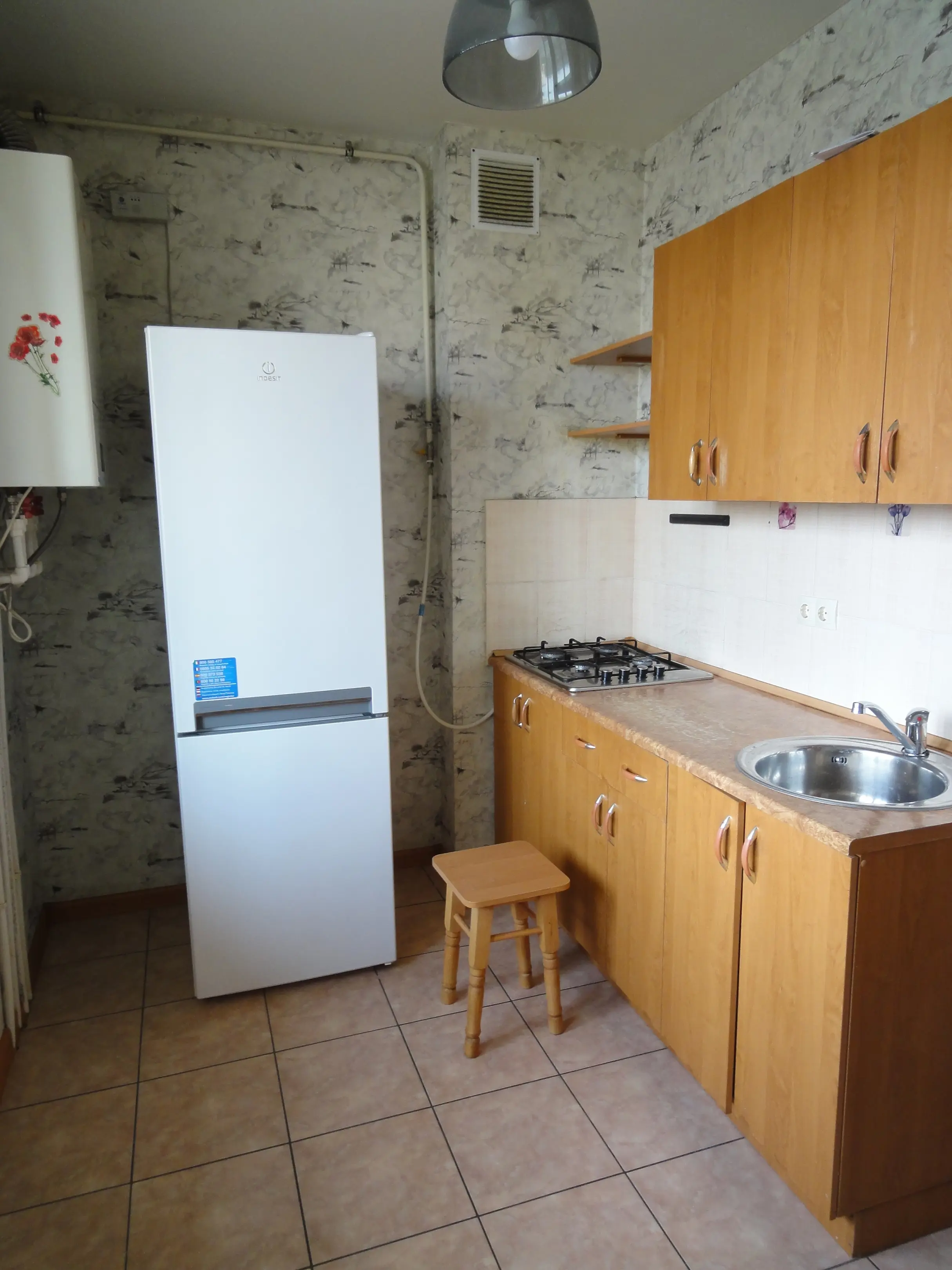 Фото Зняти 1 кімнатну квартиру, Проїзна вул. 3 Авангард в довгострокову оренду, ціна: 6000 UAH, код 2957