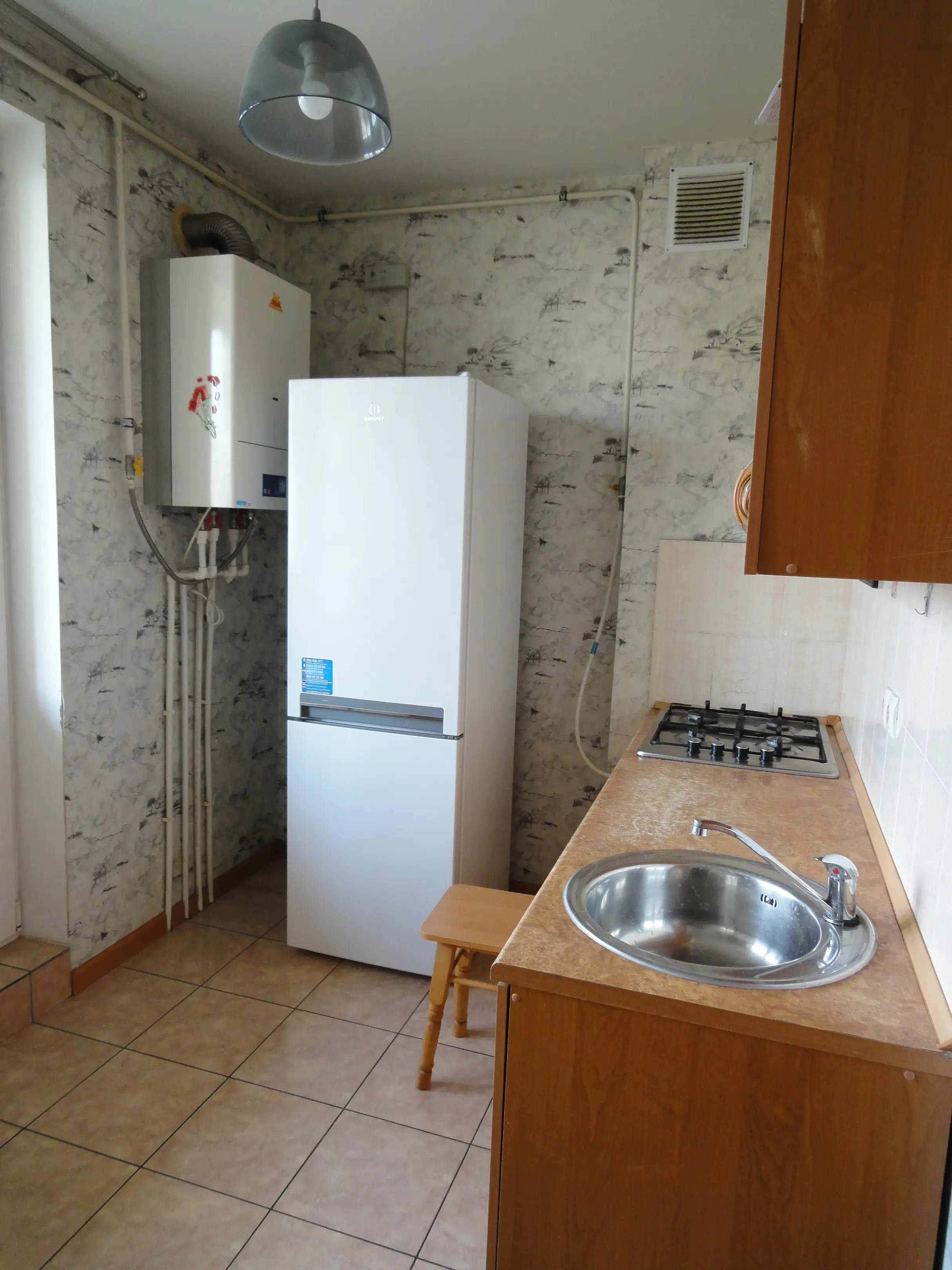 Фото Зняти 1 кімнатну квартиру, Проїзна вул. 3 Авангард в довгострокову оренду, ціна: 6000 UAH, код 2957