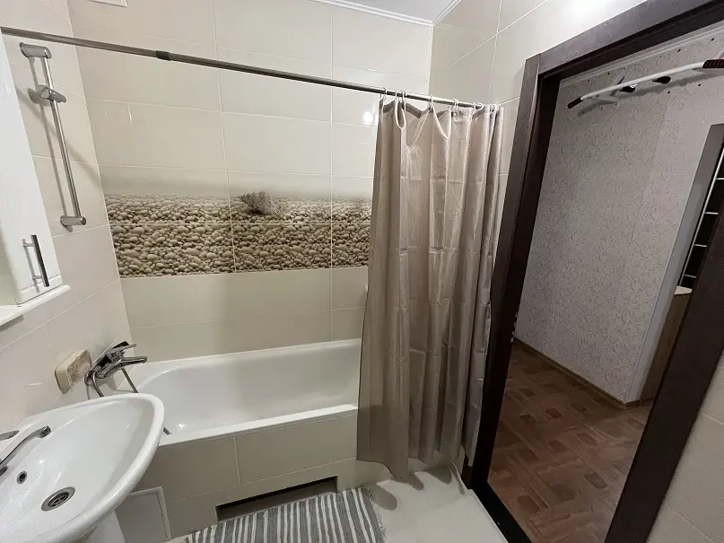 Фото Rent a 1-room apartment, Serhiya Danchenko street 5 Kyiv for long-term rent, price: 15000 UAH, code 2960