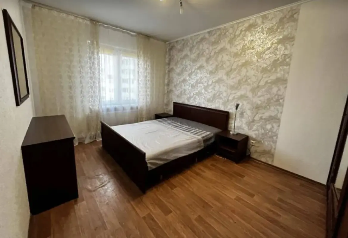 Фото Продаю 3 кімнатну квартиру, 81 кв. м, Єлизавети Чавдар вул. 28 Київ, ціна: 105000 $, код 2971