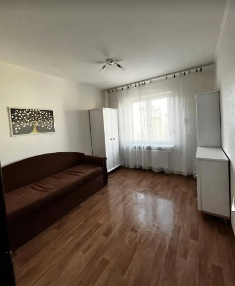 Фото Продаю 3 кімнатну квартиру, 81 кв. м, Єлизавети Чавдар вул. 28 Київ, ціна: 105000 $, код 2971