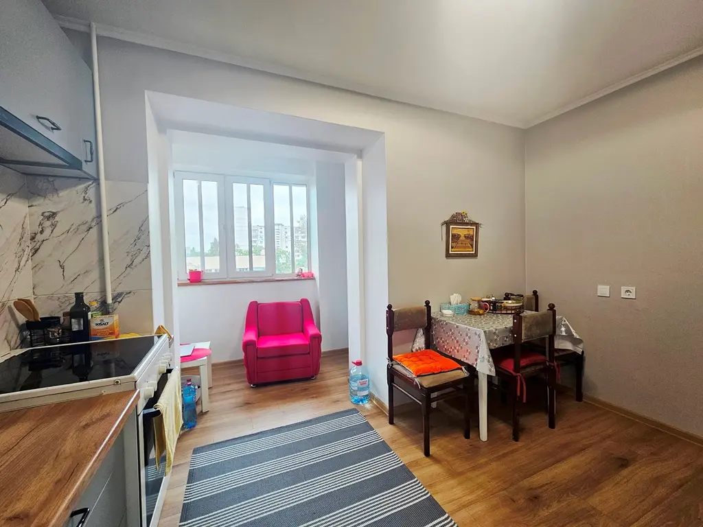 Фото Продаю 2 кімнатну квартиру, 70 кв. м, Левка Лукʼяненка вул. (Маршала Тимошенка) 18 Київ, ціна: 105000 $, код 2976