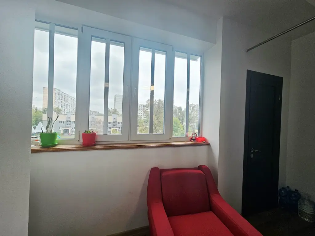 Фото Продаю 2 кімнатну квартиру, 70 кв. м, Левка Лукʼяненка вул. (Маршала Тимошенка) 18 Київ, ціна: 105000 $, код 2976
