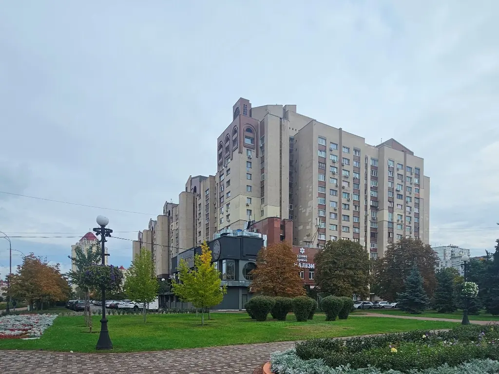 Фото Продаю 2 кімнатну квартиру, 70 кв. м, Левка Лукʼяненка вул. (Маршала Тимошенка) 18 Київ, ціна: 105000 $, код 2976