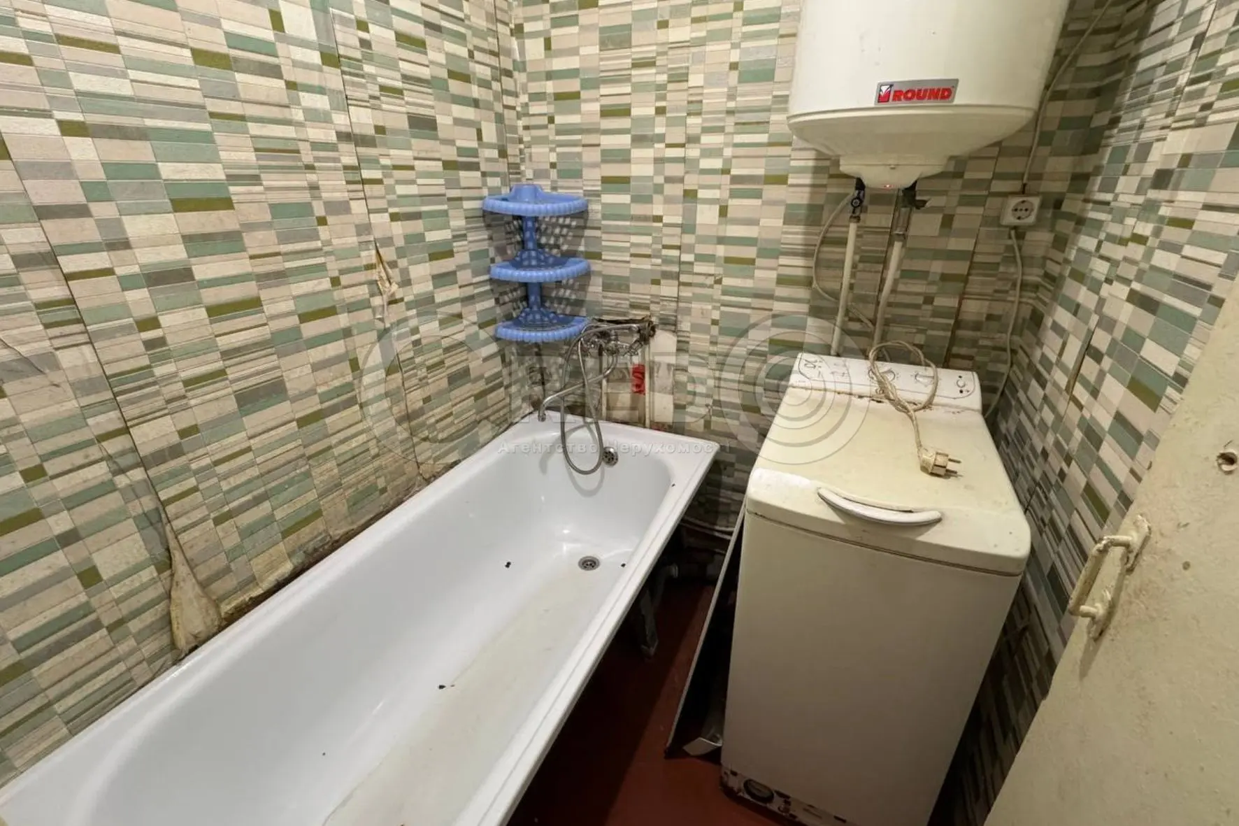 Фото Продаю 3 кімнатну квартиру, 48 кв. м, Соборності вул. (Косіора)  Кривий Ріг, ціна: 13700 $, код 2986