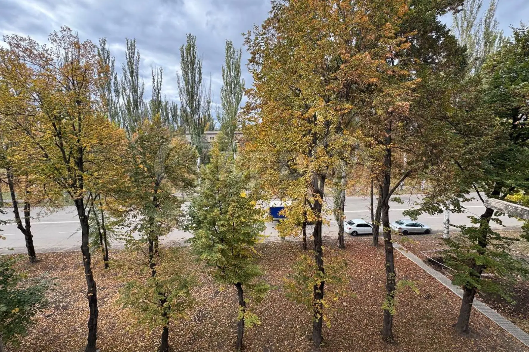 Фото Продаю 3 кімнатну квартиру, 48 кв. м, Соборності вул. (Косіора)  Кривий Ріг, ціна: 13700 $, код 2986