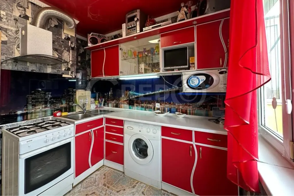 Фото Зняти 1 кімнатну квартиру, Сержанта Рзянкіна вул.  Кривий Ріг в довгострокову оренду, ціна: 5000 UAH, код 2987