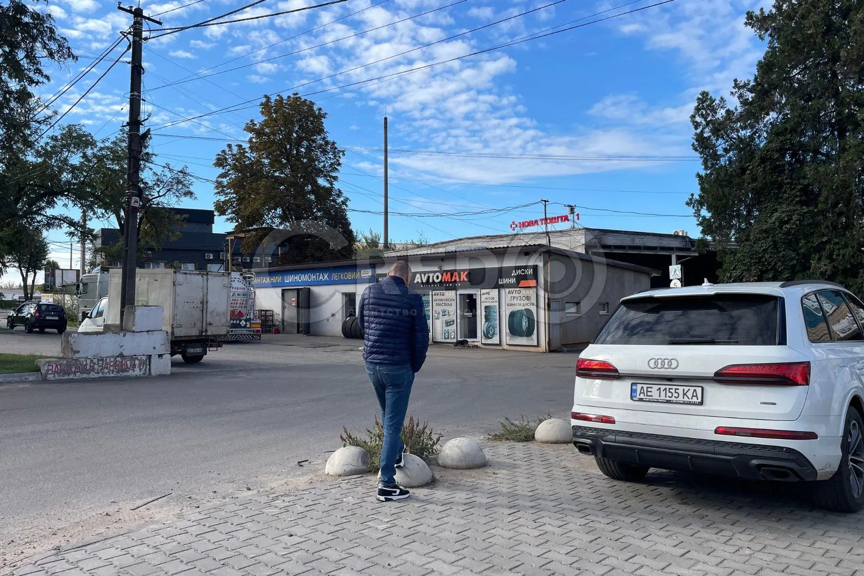 Фото Арендовать торговую площадь, 129-ї Бригади Територіальної Оборони ул. (Куприна)  Кривой Рог в долгосрочную аренду, цена: 100 UAH, код 2990