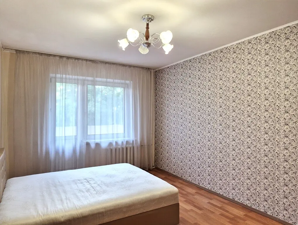 Фото Rent a 3-room apartment, Avtozavodska Street  Kyiv for long-term rent, price: 14000 грн, code 2998