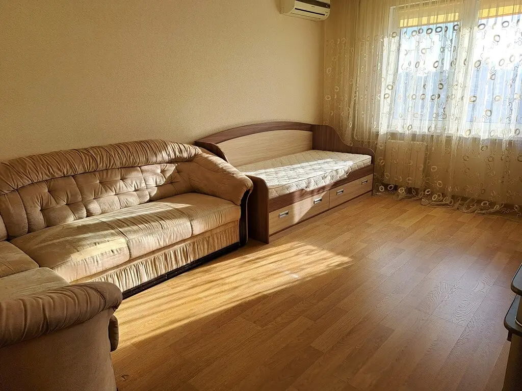 Фото Rent a 1-room apartment, Urlivska Street 34 Kyiv for long-term rent, price: 15000 грн, code 3002