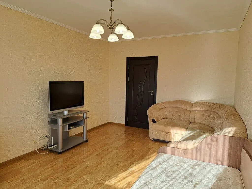 Фото Rent a 1-room apartment, Urlivska Street 34 Kyiv for long-term rent, price: 15000 грн, code 3002