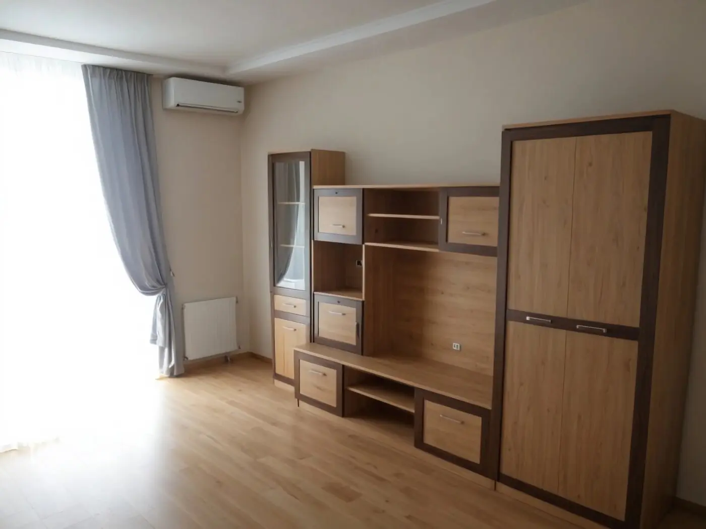 Фото Rent a 2-room apartment, Dragomanova Street 2 Kyiv for long-term rent, price: 18000 грн, code 3005