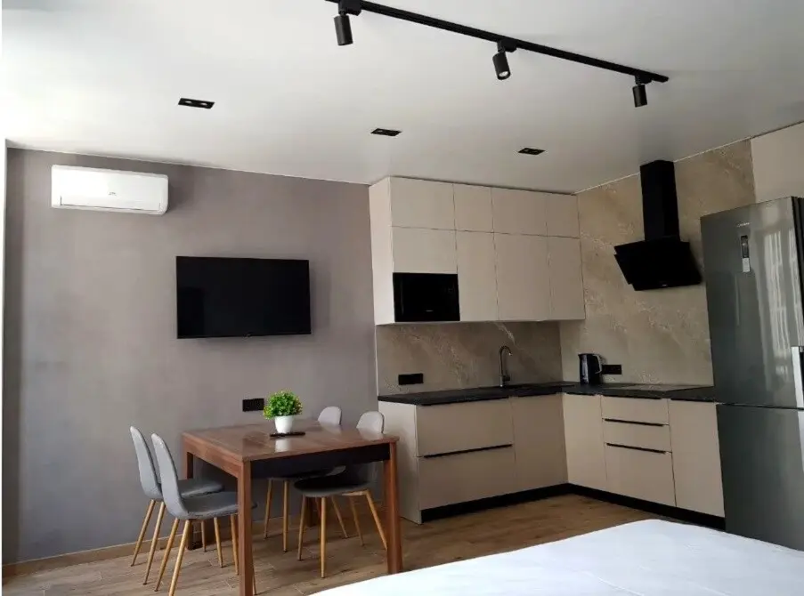 Фото Rent a 1-room apartment, Zarichna Street  Kyiv for long-term rent, price: 21000 грн, code 3007