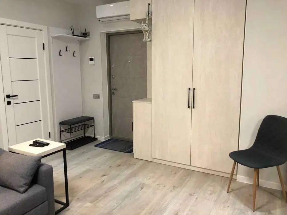 Фото Rent a 1-room apartment, Revutskoho Street 40 Kyiv for long-term rent, price: 830000 грн, code 3016