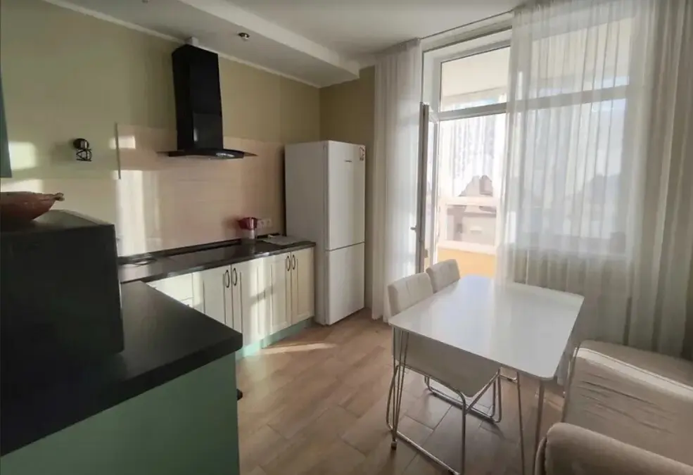 Фото Rent a 1-room apartment, Beresteiska Avenue (Peremohy Avenue) 67а Kyiv for long-term rent, price: 22500 грн, code 3017
