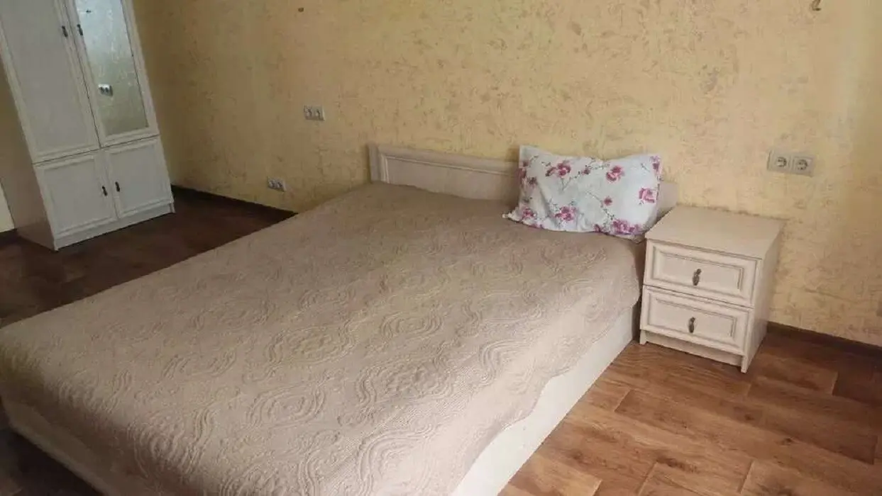 Фото Продаю 1-комнатную квартиру, 55 кв. м, Здолбуновская ул. 13 Киев, цена: 75000 $, код 3018
