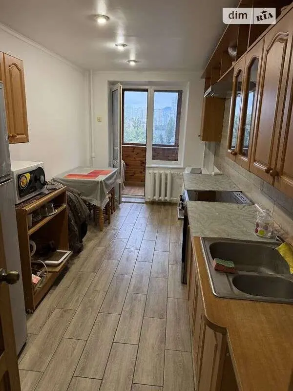 Фото Продаю 1-комнатную квартиру, 44 кв. м, Юности ул. 8/2 Киев, цена: 59000 $, код 3019