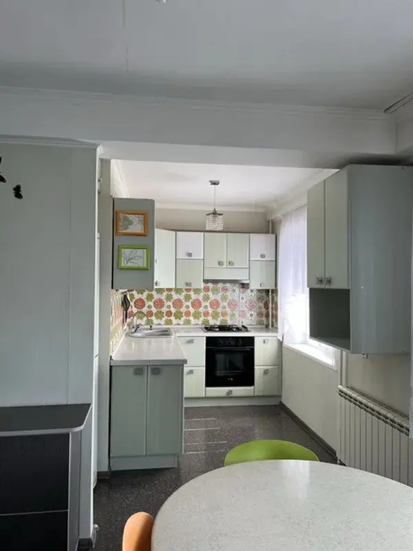 Фото Продаю 3-комнатную квартиру, 63 кв. м, Павла Тычины просп. 11 Киев, цена: 83000 $, код 3027