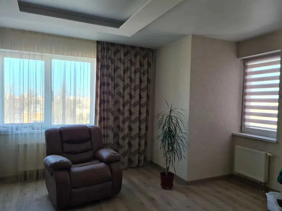 Фото Продаю 3-комнатную квартиру, 87 кв. м, Петра Запорожца ул. 26 Киев, цена: 125000 $, код 3029