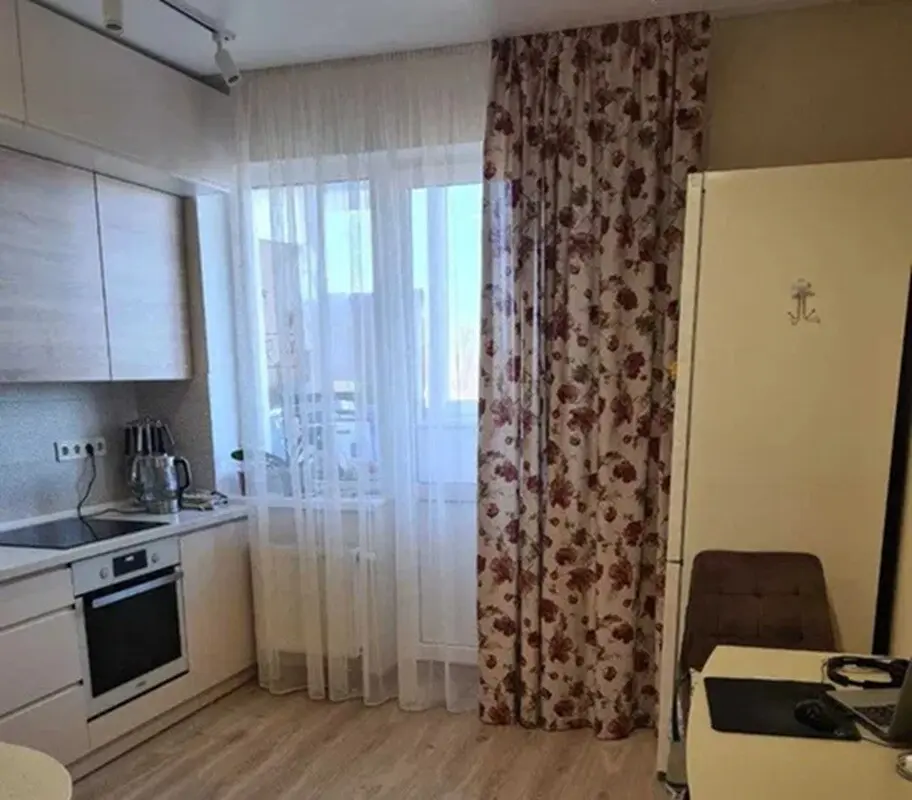Фото Продаю 3-комнатную квартиру, 87 кв. м, Петра Запорожца ул. 26 Киев, цена: 125000 $, код 3029