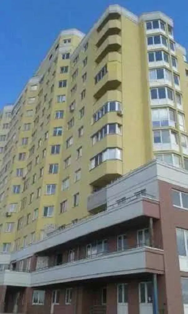 Фото Продаю 2-комнатную квартиру, 71 кв. м, Евгения Харченко ул. (Евгения Харченко) 47 Киев, цена: 77000 $, код 3035