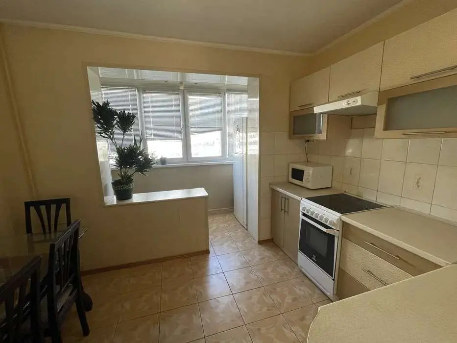 Фото Продаю 2-комнатную квартиру, 60 кв. м, Архитектора Вербицкого ул. 34 Киев, цена: 80000 $, код 3037