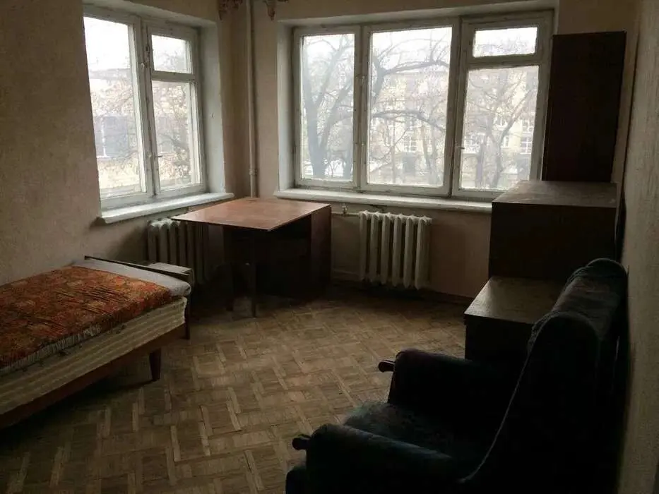 Фото Продаю 2 кімнатну квартиру, 45 кв. м, Харківське шосе 5/2 Київ, ціна: 45000 $, код 3038