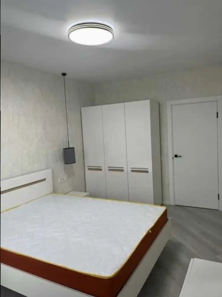 Фото Продаю 1 кімнатну квартиру, 40 кв. м, Ревуцького вул. 40 Київ, ціна: 85000 $, код 3041