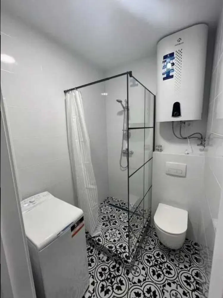 Фото Продаю 1 кімнатну квартиру, 40 кв. м, Ревуцького вул. 40 Київ, ціна: 85000 $, код 3041