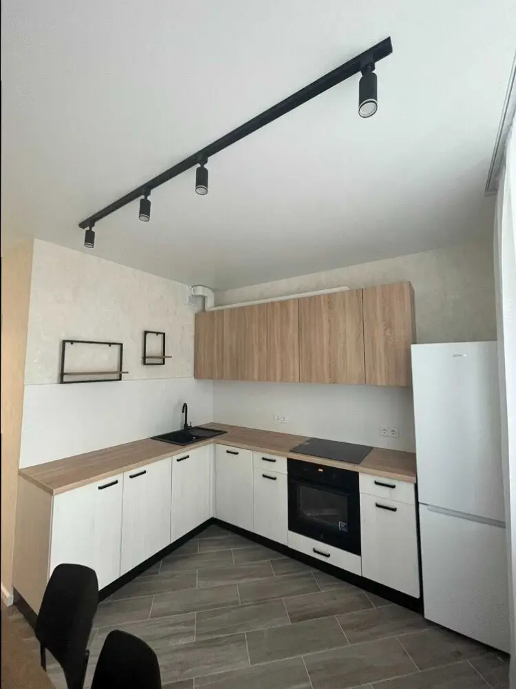 Фото Продаю 1 кімнатну квартиру, 40 кв. м, Ревуцького вул. 40 Київ, ціна: 85000 $, код 3041