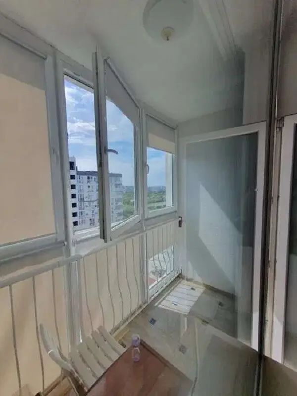 Фото Продаю 1 кімнатну квартиру, 50 кв. м, Драгоманова вул. 2 Київ, ціна: 65000 $, код 3042