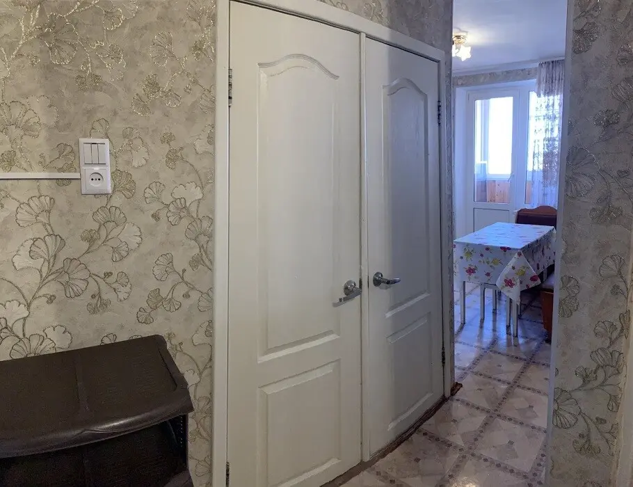 Фото Зняти 2 кімнатну квартиру, Братиславська вул. 2 Київ в довгострокову оренду, ціна: 14000 грн, код 3044